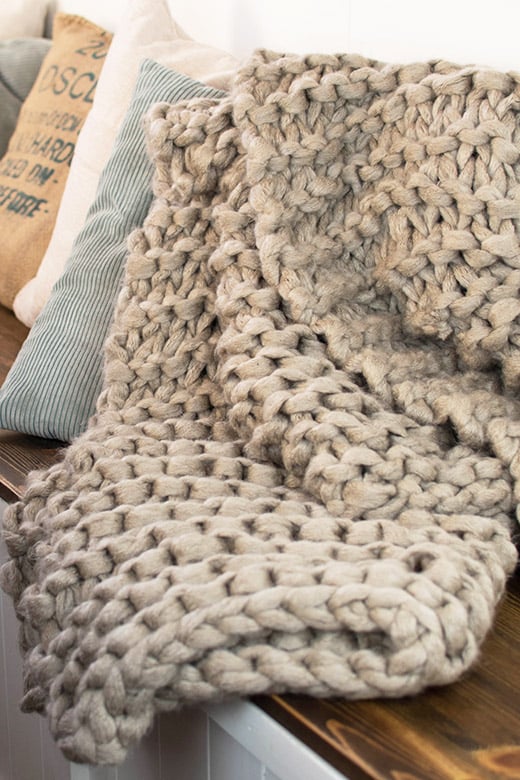 How to Make a Chunky Knit Blanket After You Fail at Arm Knitting