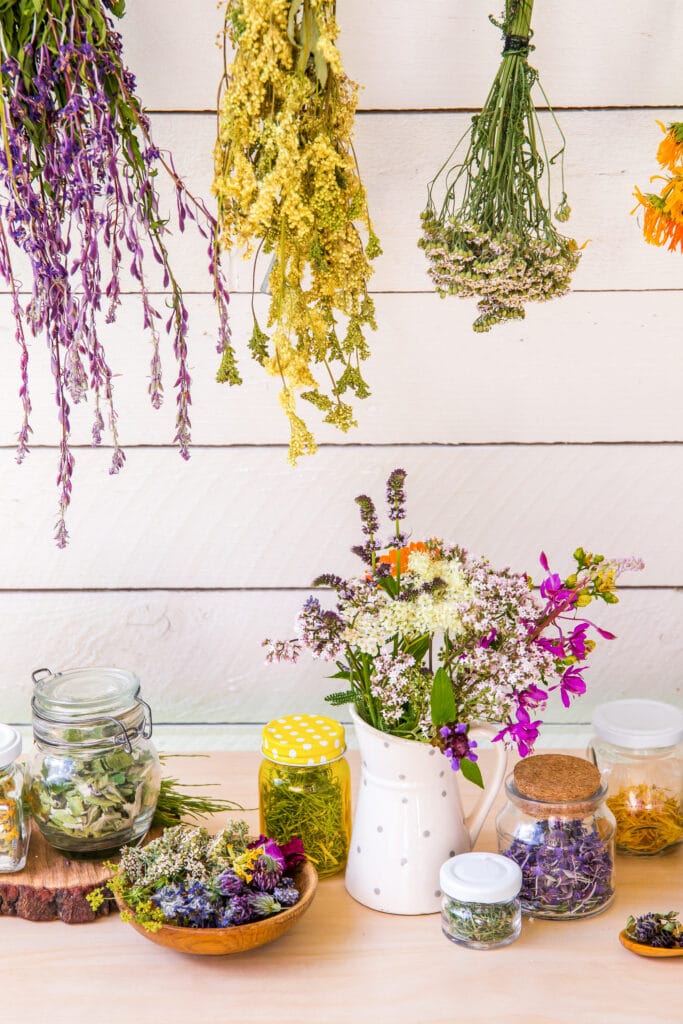How To Make Potpourri Using Dry Flowers And Herbs